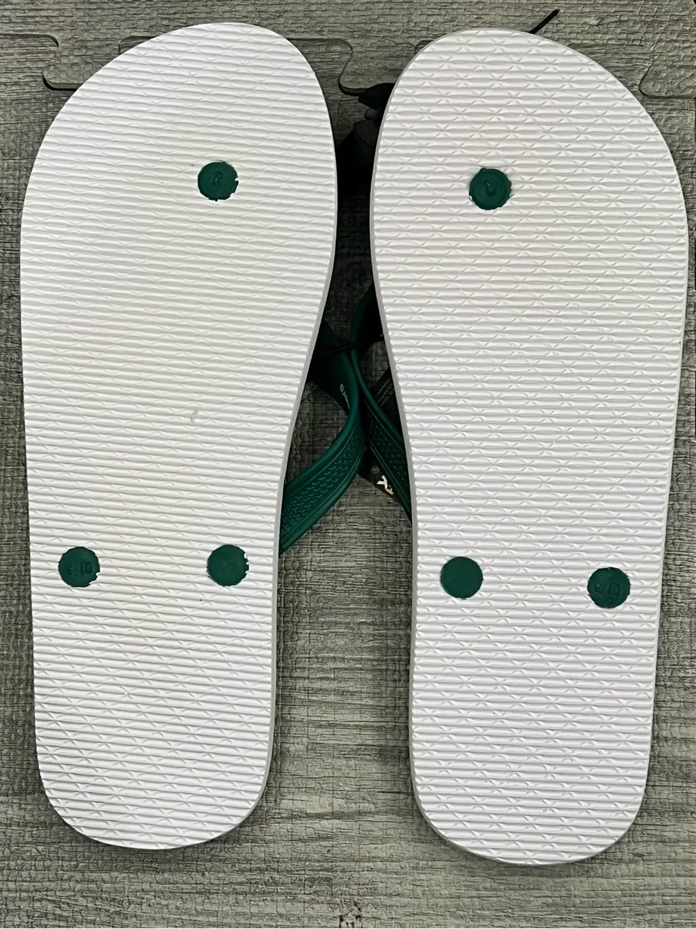 Comedy Partners South Park Graphic Flip Flop Sandals Men’s US 10